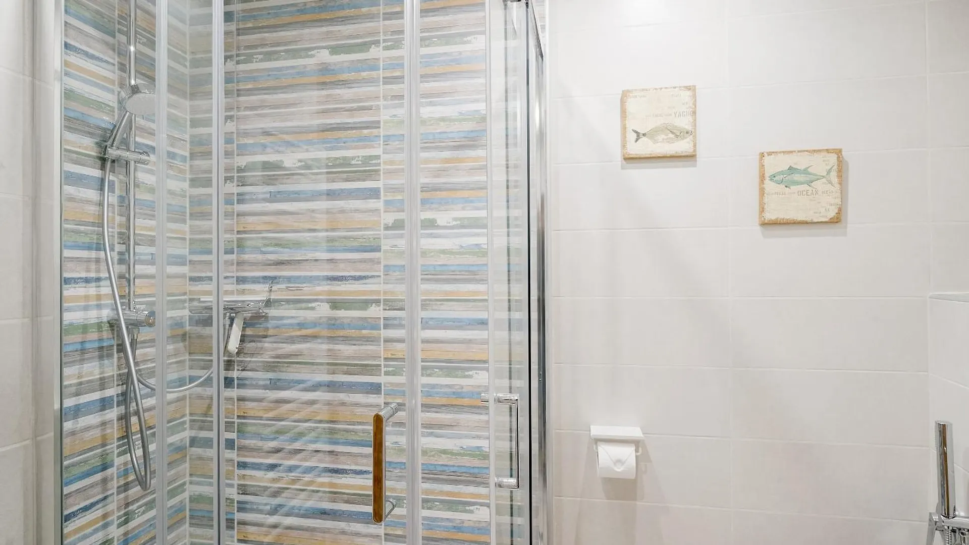 Azurea Home Central & Roomy Flat Sanremo